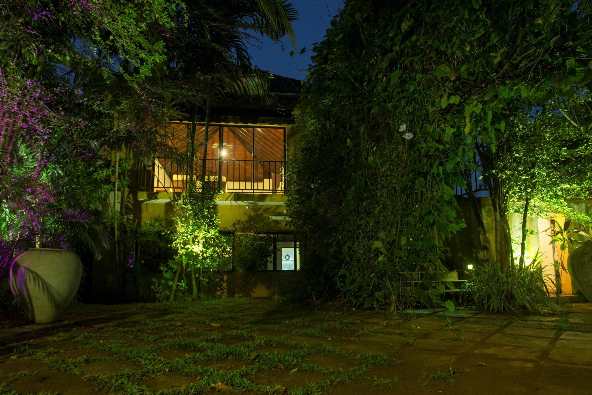 Villa Escondite - The Hotel Sri Jayewardenepura Kotte Bagian luar foto